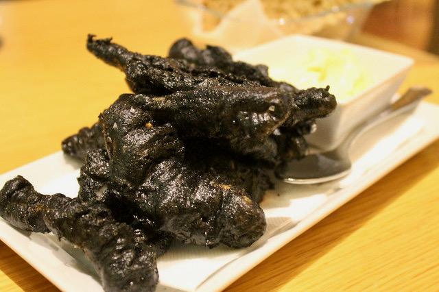 Restaurantes en Oviedo Calamares en tempura de tinta, en ‘La Taberna del Zurdo’