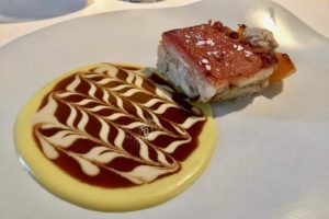 Cochinillo asado con melocotón Cocinandos