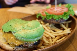Avocado burger Kua Aina