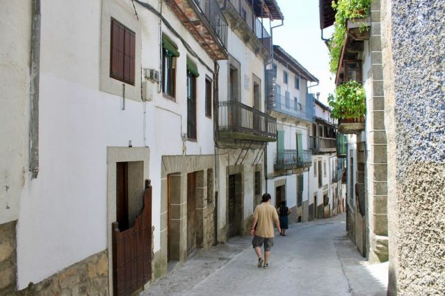 Calles típica que ver en Candelario