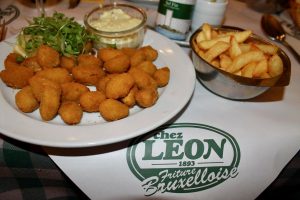 Mejillones rebozados Chez Léon Bruselas