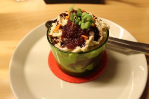 Yogur de foie gras y caviar de vino tinto Tondeluna Logroño