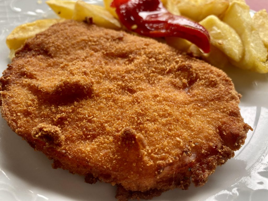 Cachopo de lomo El Museu Gijón